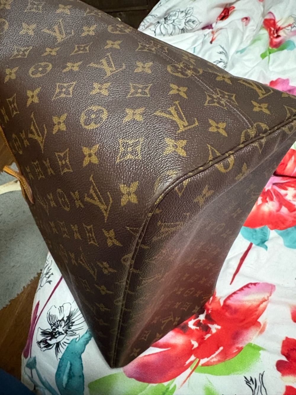 Louis Vuitton Monogram neverfull GM Tote Bag - Brown & Tan - Picture 16 of 16